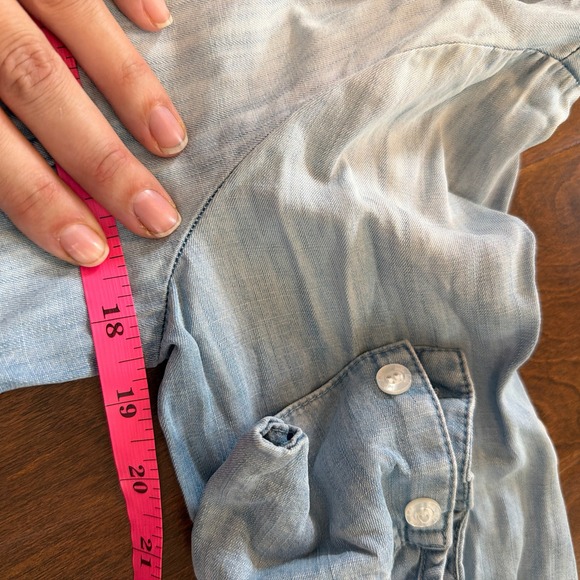 Cloth & Stone Chambray Denim Ombre Button Up Shirt Women's Size S - Picture 8 of 10